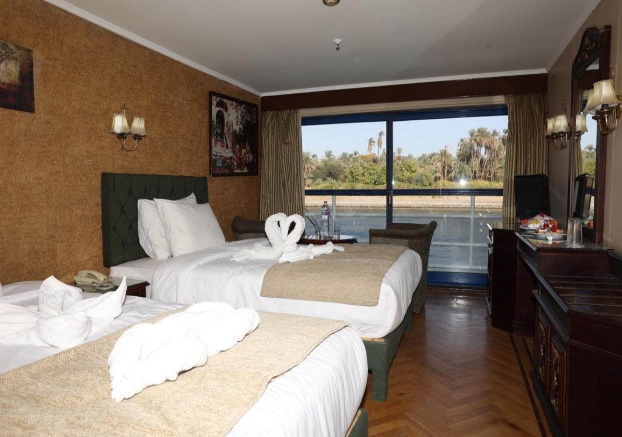 Nile Cruise Al Nabiltan Every Saturday From Luxor 4 Nights & Every Wednesday From Aswan 3 Nights Al Karnak Bagian luar foto